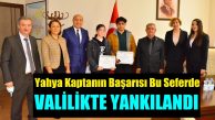 Azat Karataş Karikatür Yarışmasında Türkiye Birincisi Oldu, Ödülünü Validen Aldı