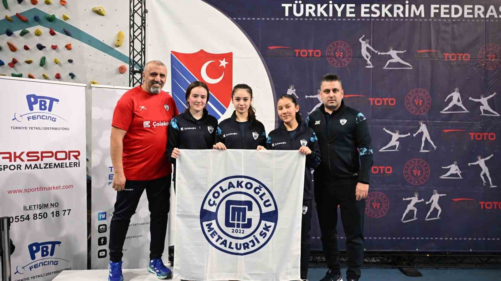 Çolakoğlu Metalurji’nin yıldız eskrimcileri Türkiye’yi İspanya’da temsil edecek