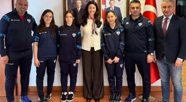 Çolakoğlu Metalurji Spor Kulübü’nden Madrid Büyükelçiliği’ne Anlamlı Ziyaret