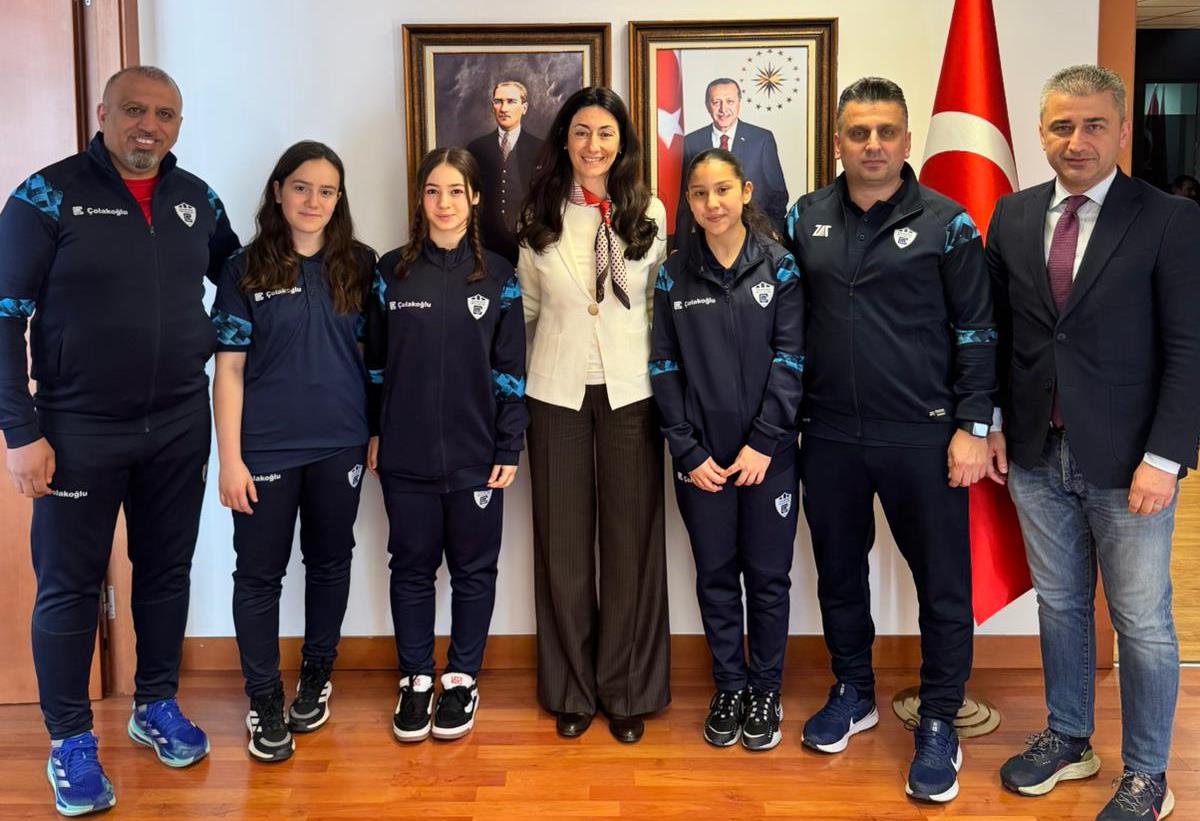 Çolakoğlu Metalurji Spor Kulübü’nden Madrid Büyükelçiliği’ne Anlamlı Ziyaret